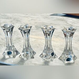 Mikasa Elegant Crystal Candle Holders Set
4 TOTAL EXCELLENT CONDITION